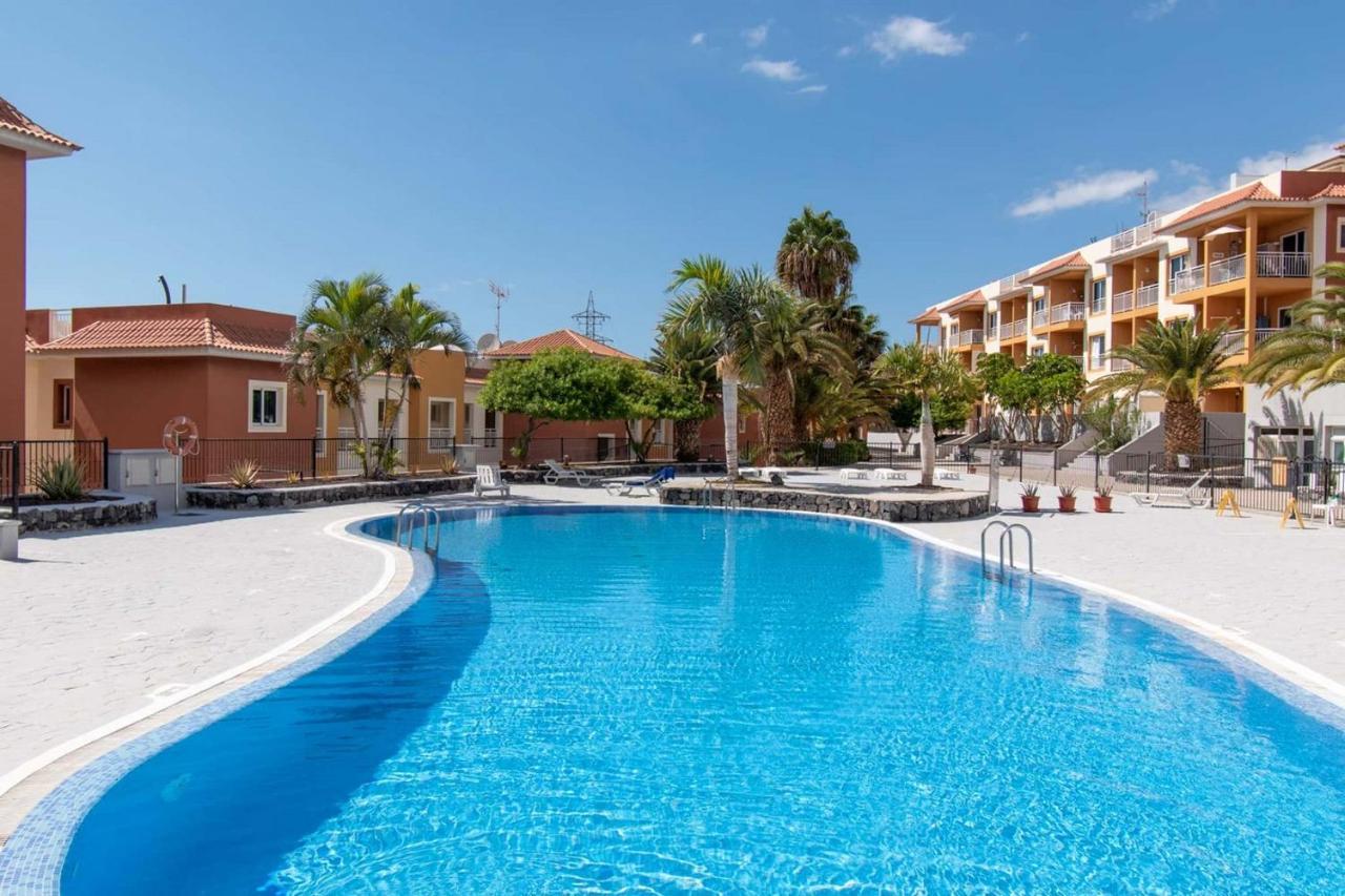 Sunset - 2 Bedroom Apartment أذيخي المظهر الخارجي الصورة