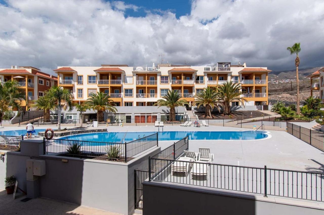 Sunset - 2 Bedroom Apartment أذيخي المظهر الخارجي الصورة