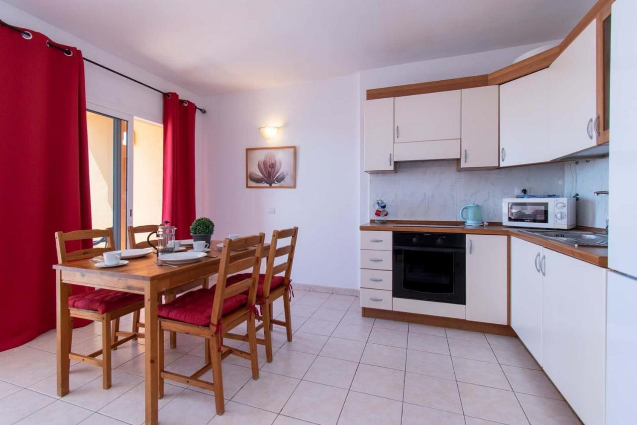 Sunset - 2 Bedroom Apartment أذيخي المظهر الخارجي الصورة