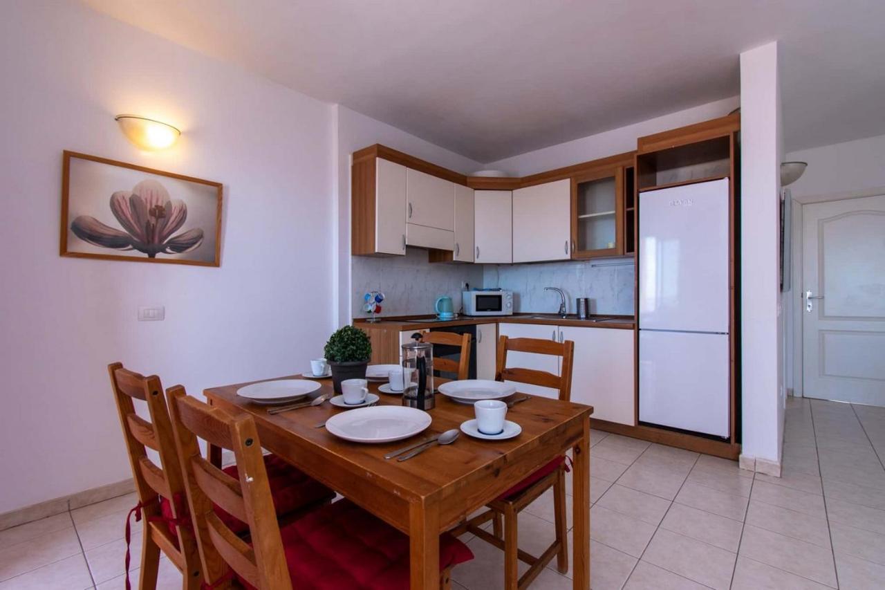 Sunset - 2 Bedroom Apartment أذيخي المظهر الخارجي الصورة